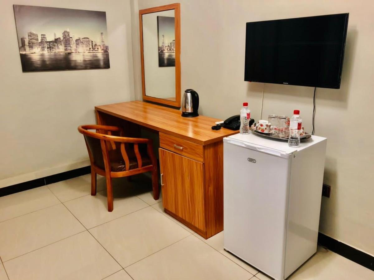 Top Lodge In Блантайър Екстериор снимка
